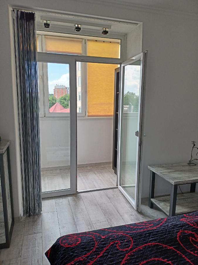 Home In Center With Jacuzzi Ivano-Frankivsk Exterior foto